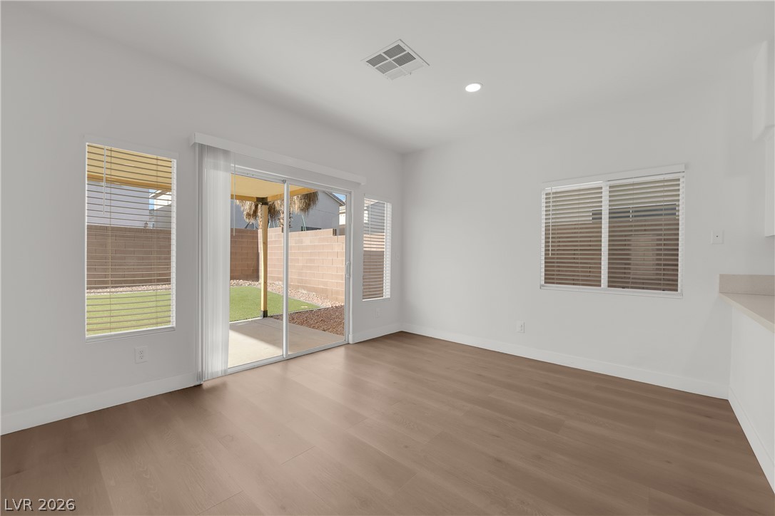 8821 Winter Sky Avenue Property Photo 15