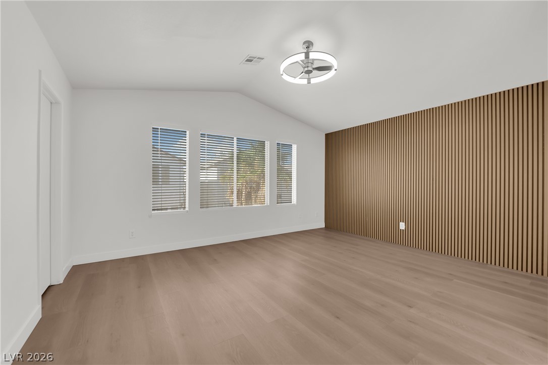 8821 Winter Sky Avenue Property Photo 18