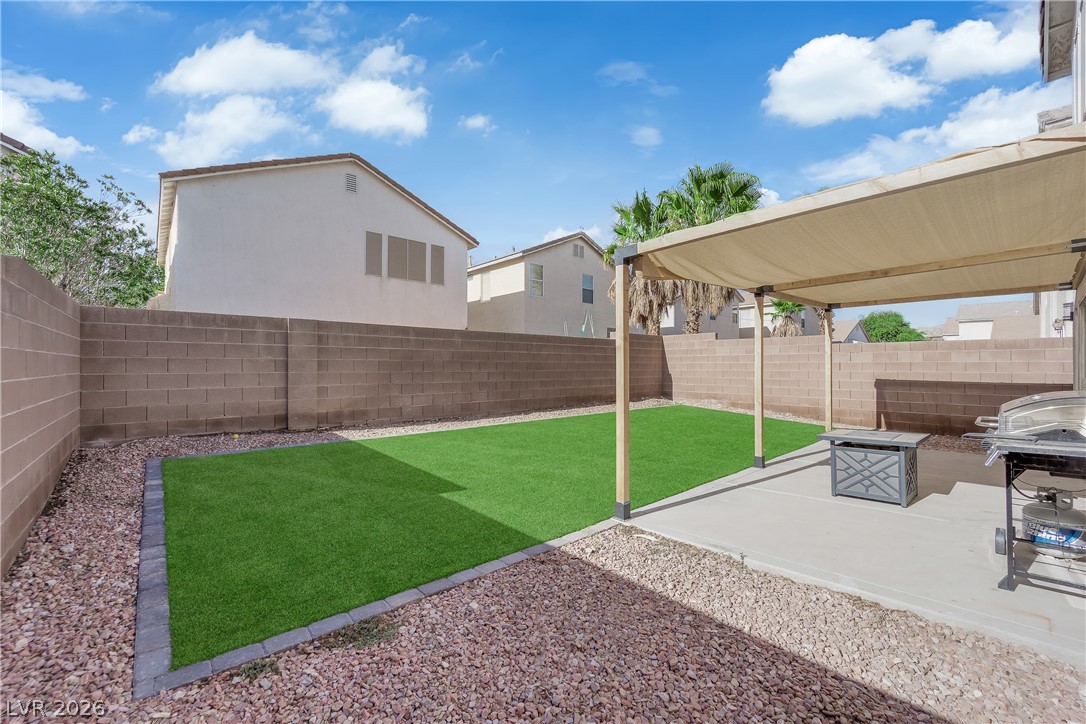 8821 Winter Sky Avenue Property Photo 31