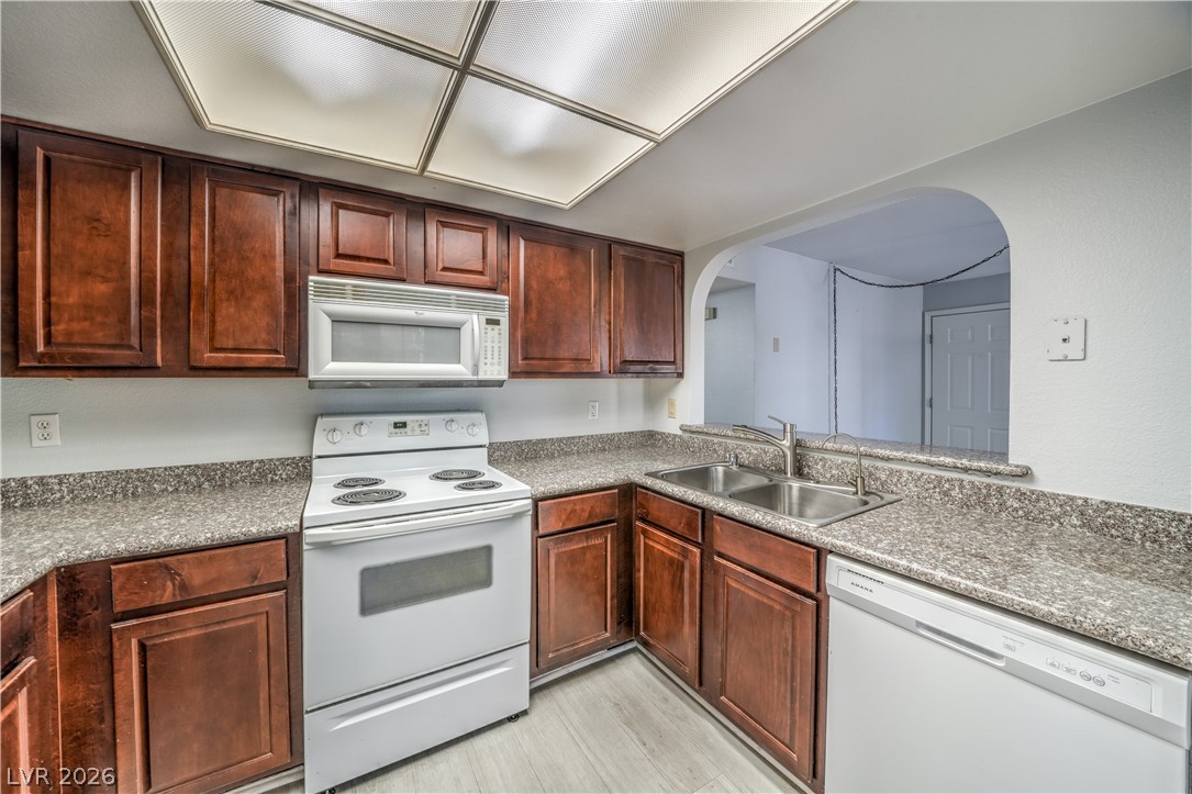 3411 Sunfish Drive B Property Photo 9