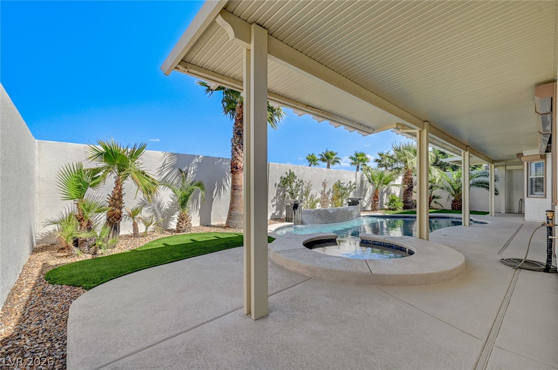 1028 Triumphant Street Property Photo 10