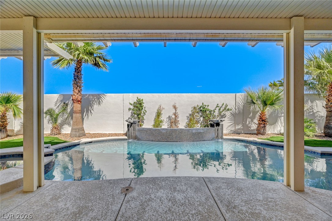 1028 Triumphant Street Property Photo 11