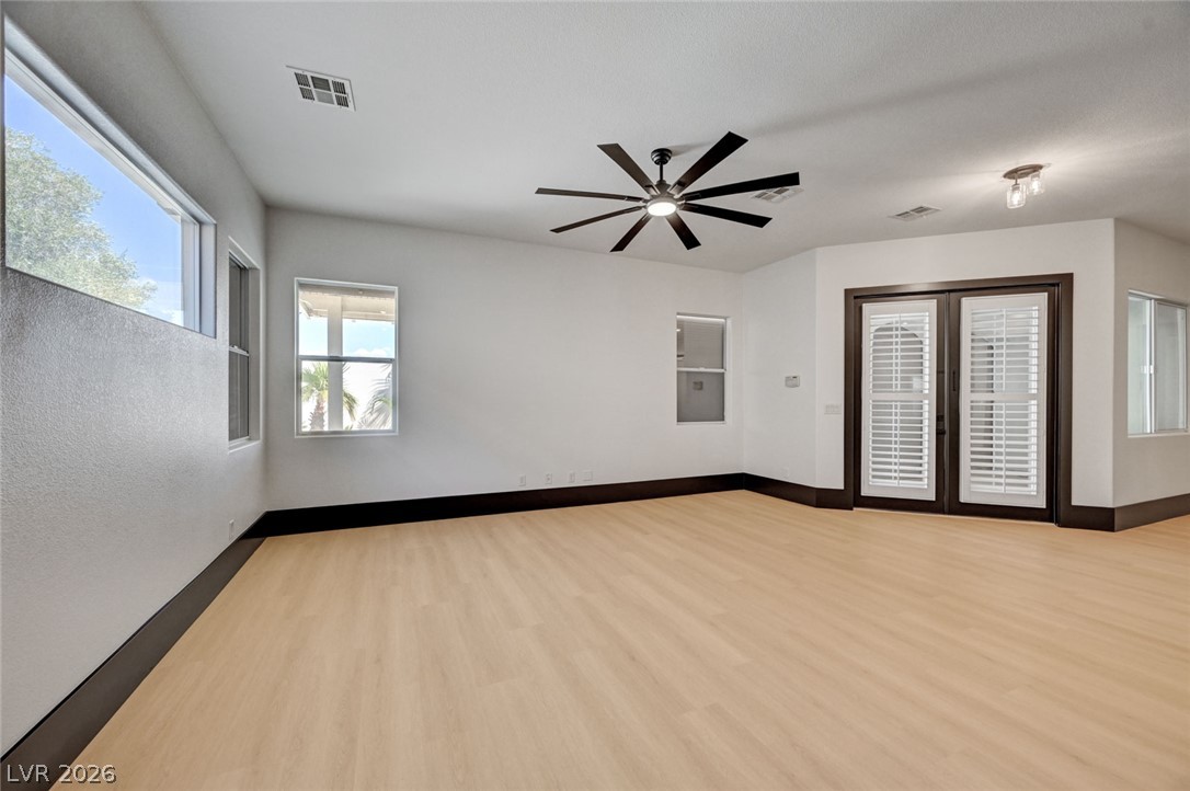 1028 Triumphant Street Property Photo 34