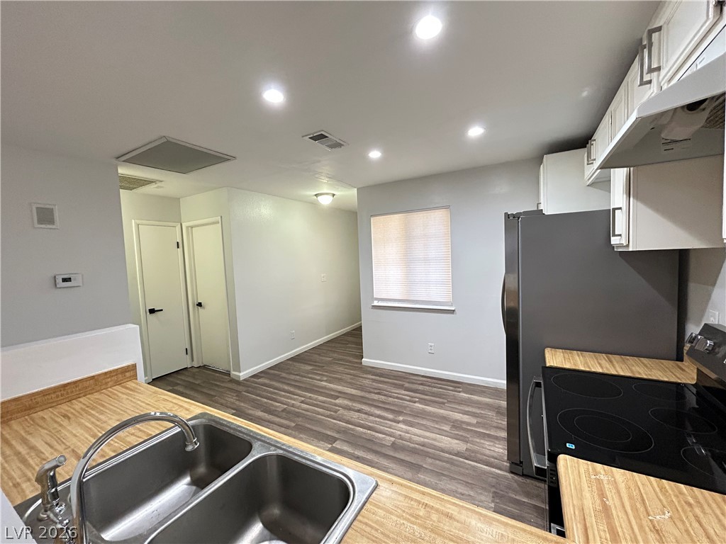 7135 Shadow Crest Drive Property Photo 4