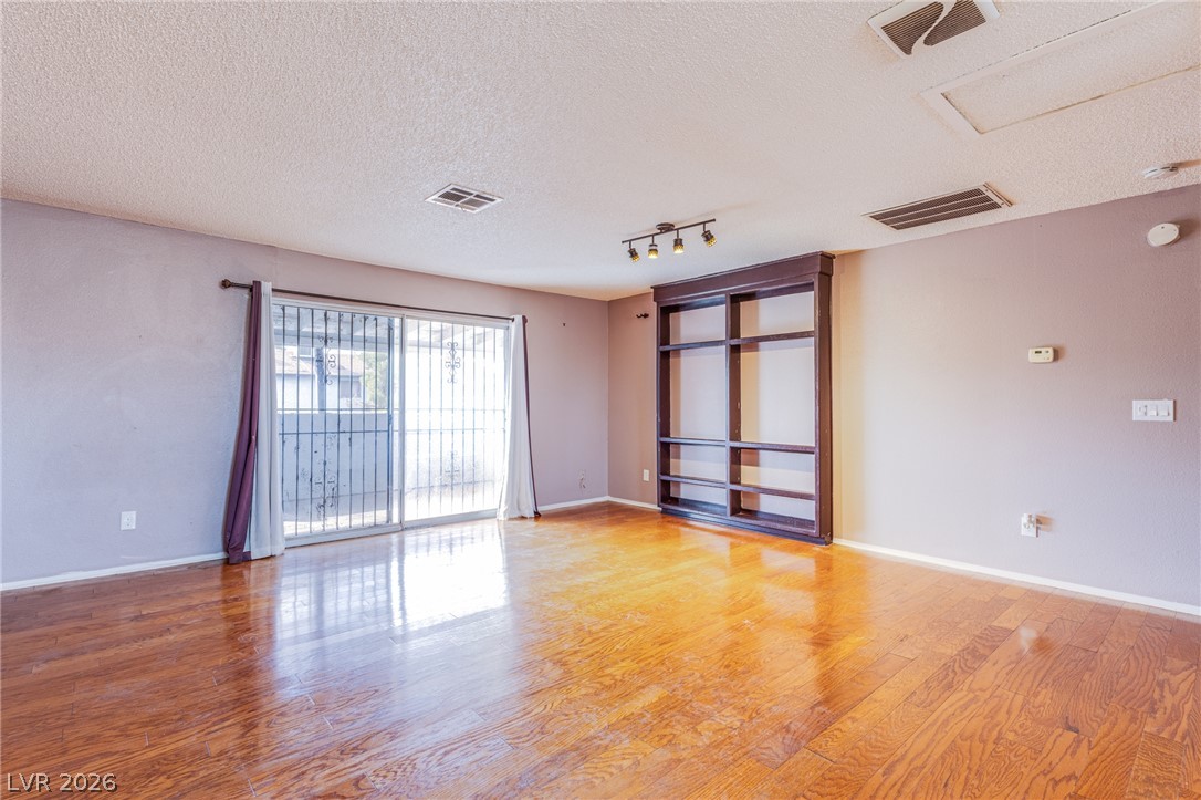 3411 Civic Center Drive A Property Photo 6