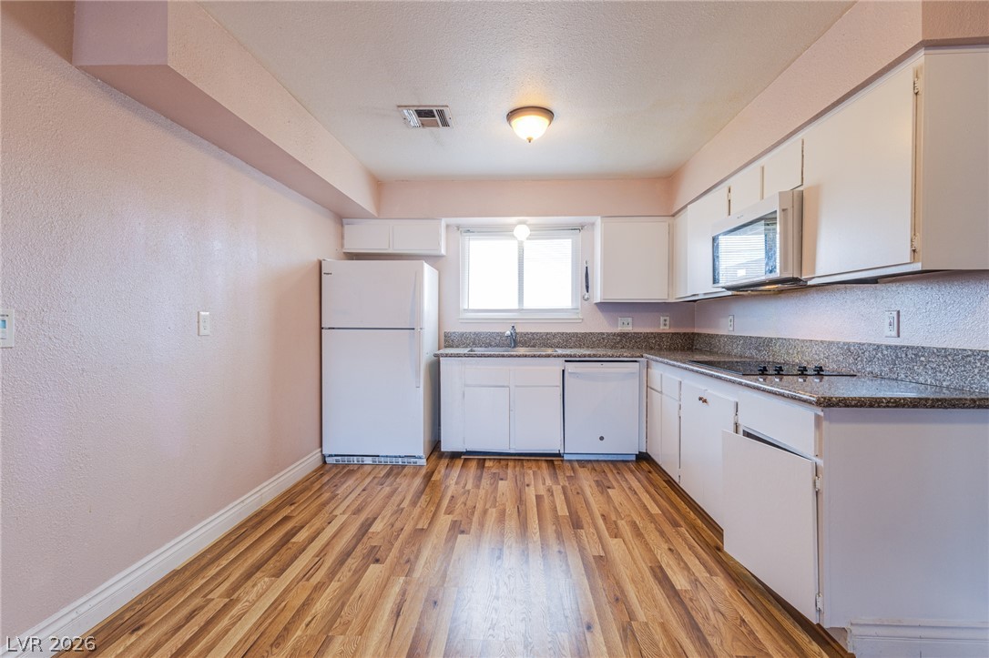 3411 Civic Center Drive A Property Photo 13