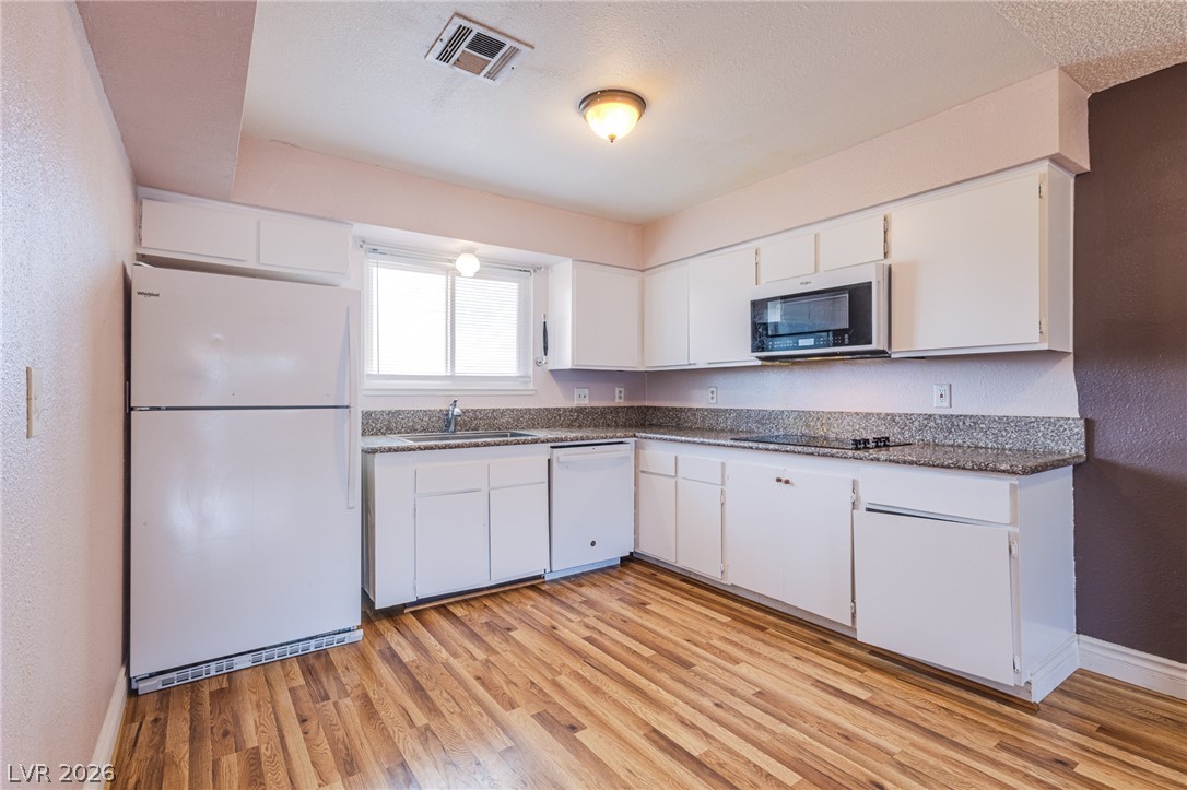 3411 Civic Center Drive A Property Photo 14