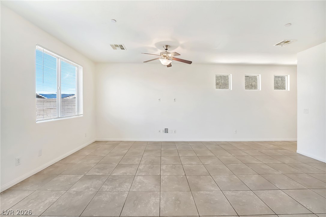 1270 Smokey Valley Lane Property Photo 5