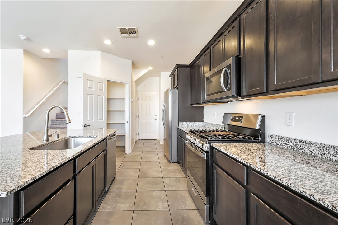 1270 Smokey Valley Lane Property Photo 10