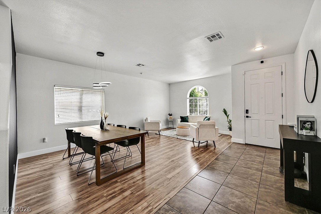 10140 Iron Wood Peak Avenue Property Photo 3