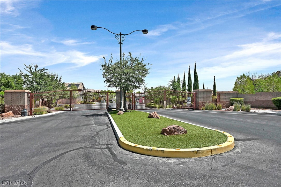 10140 Iron Wood Peak Avenue Property Photo 25