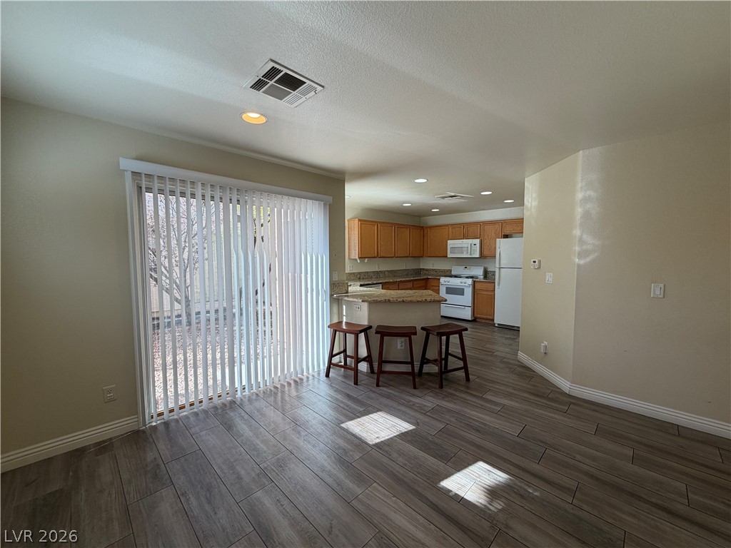 10381 Coyote Cub Avenue Property Photo 8