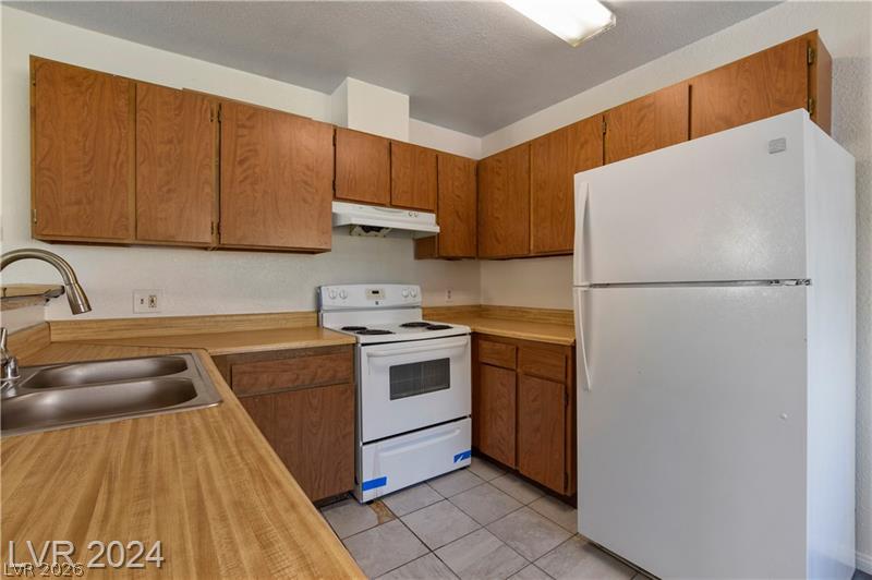 2707 Aarondavid Drive Property Photo 9