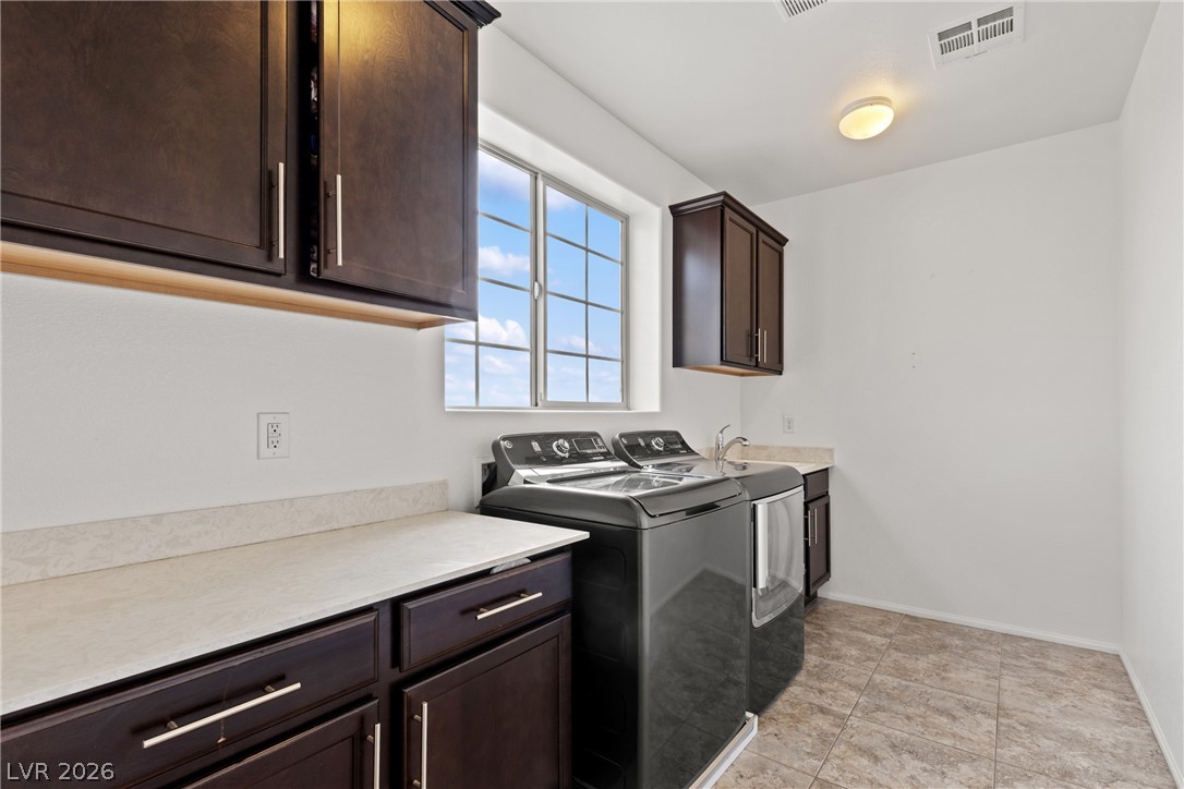 809 Maybole Avenue Property Photo 14