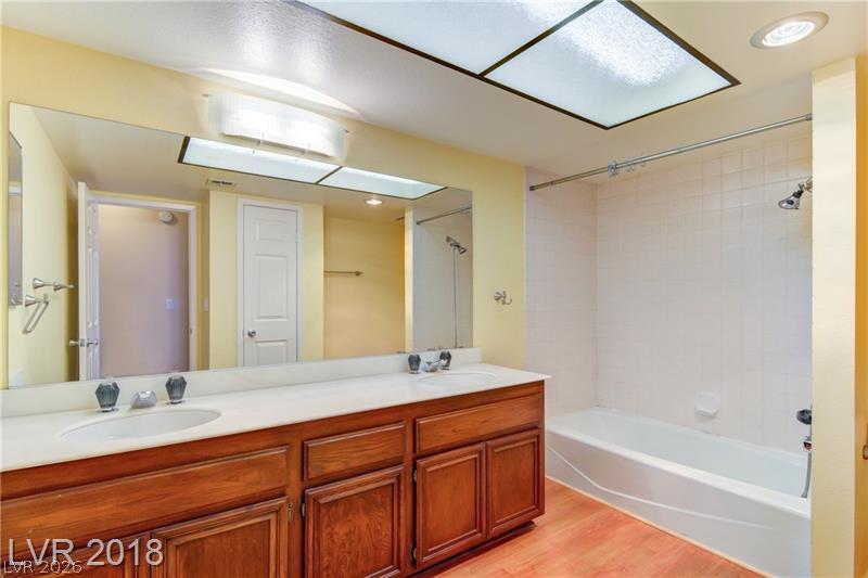 4376 Shortleaf Street Property Photo 6
