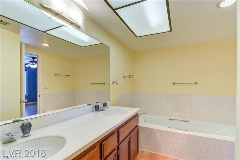 4376 Shortleaf Street Property Photo 8