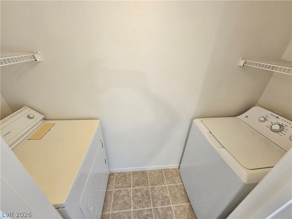 2300 Silverado Ranch Boulevard 2081 Property Photo 10
