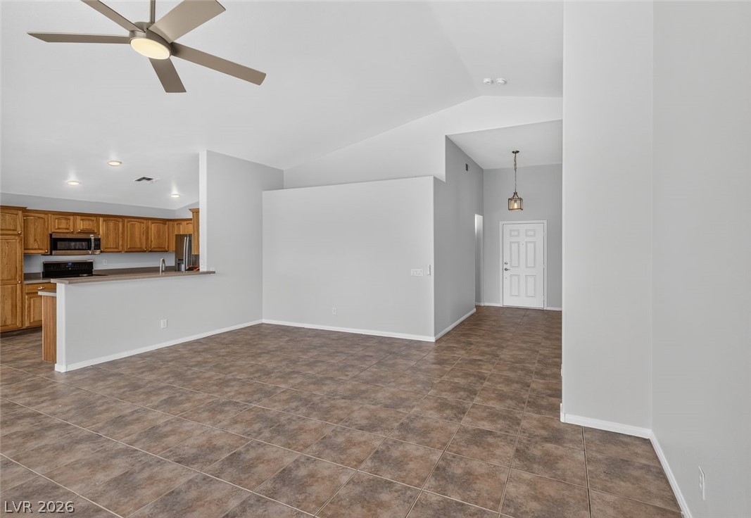 5641 Little Lake Avenue Property Photo 6