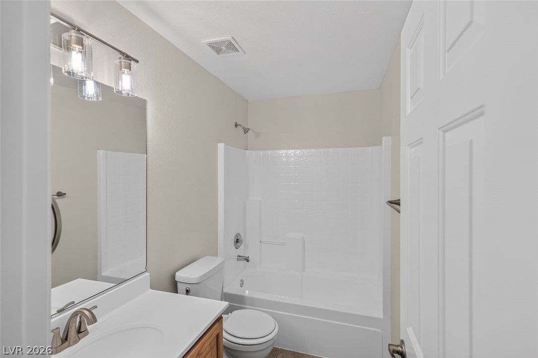 5641 Little Lake Avenue Property Photo 10