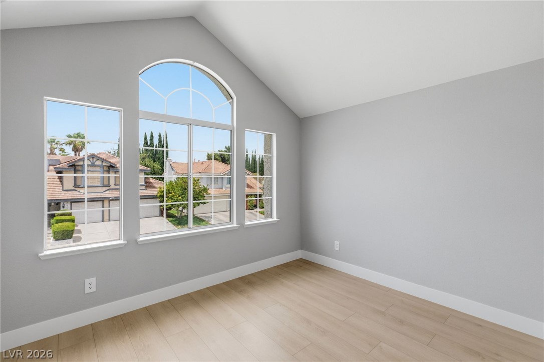 9725 Cascade Falls Avenue Property Photo 27