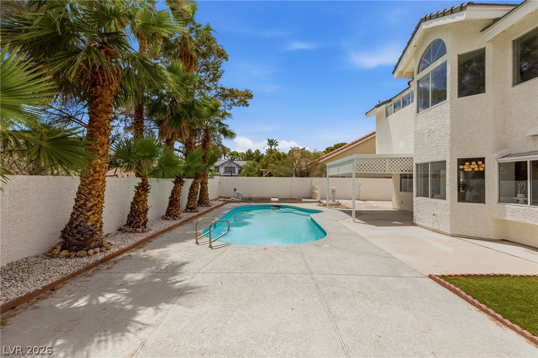 9725 Cascade Falls Avenue Property Photo 37