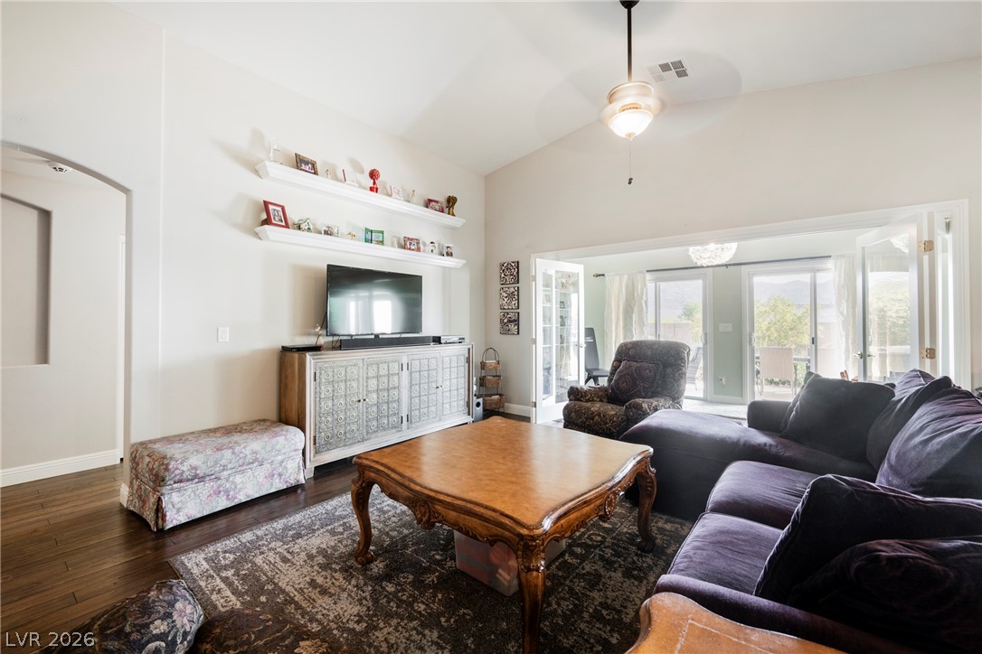 10246 Mountain Majesty Street Property Photo 7