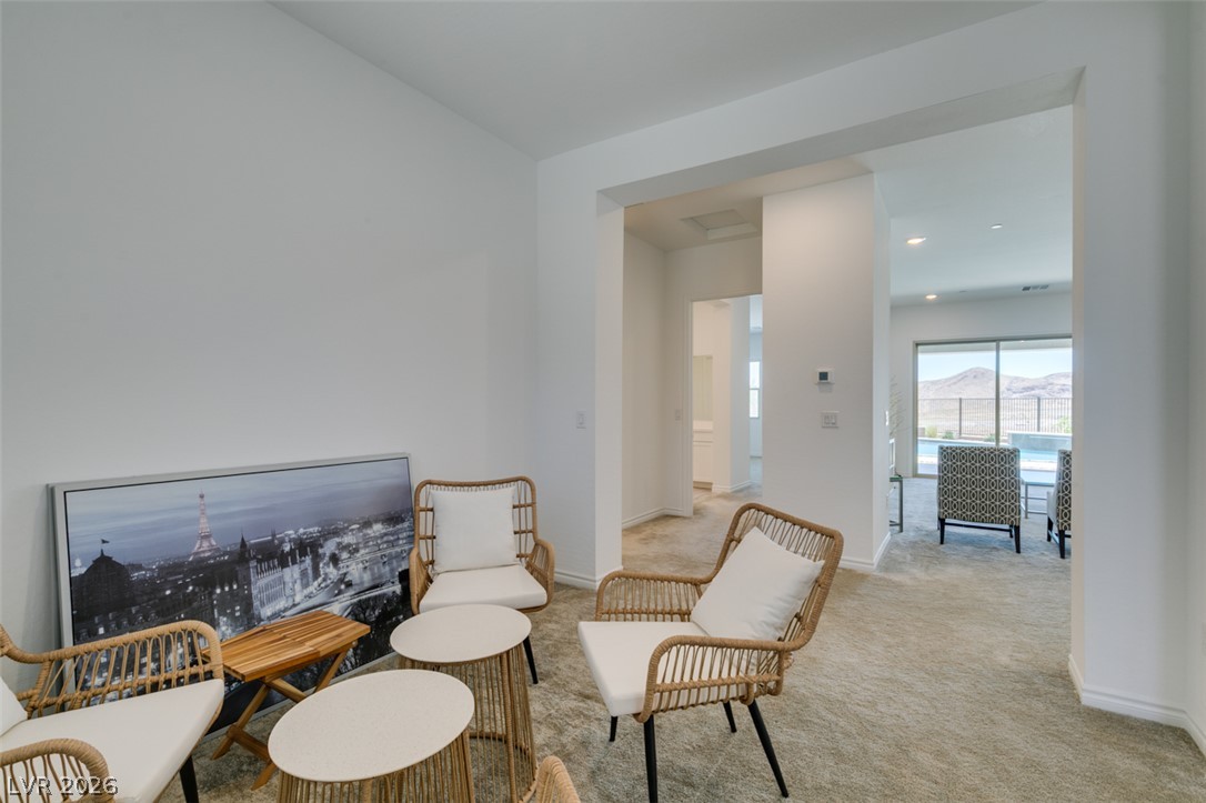 988 Edinburgh Fields Court Property Photo 10
