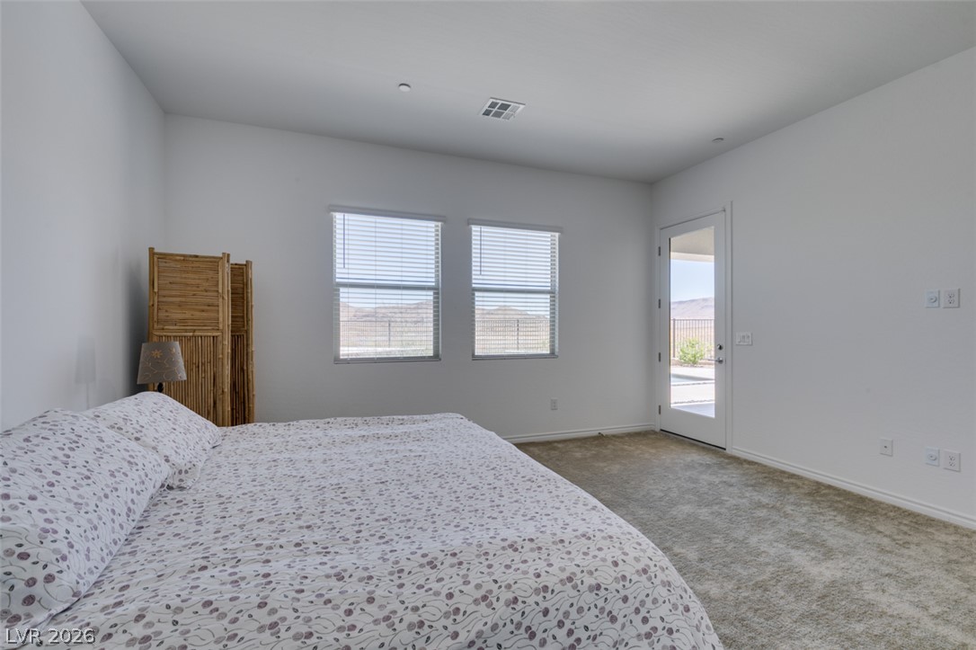 988 Edinburgh Fields Court Property Photo 42