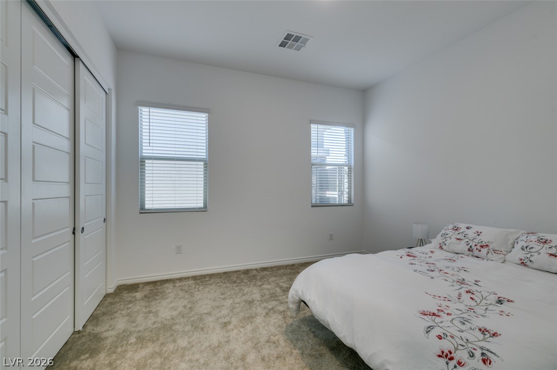 988 Edinburgh Fields Court Property Photo 55