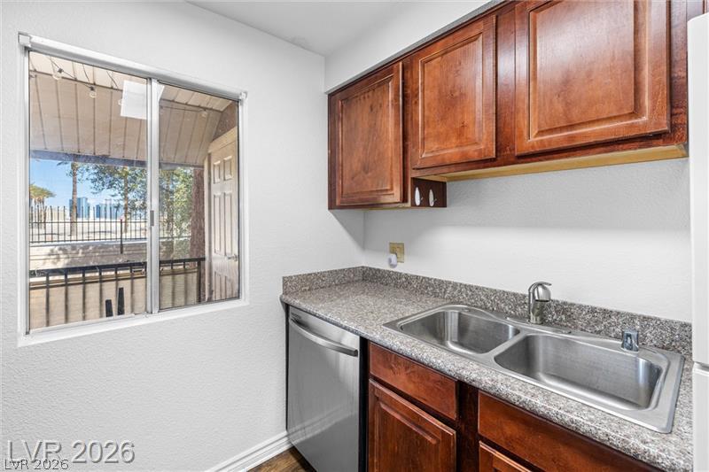 4450 Sandy River Drive 88 Property Photo 8