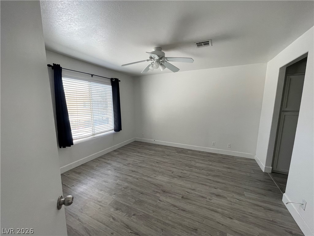 1521 Linnbaker Lane 203 Property Photo 12