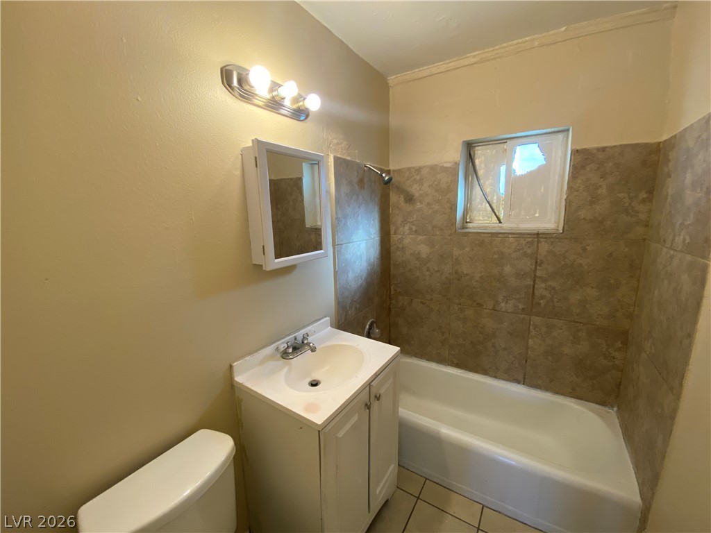 230 West Boston Avenue 3 Property Photo 9
