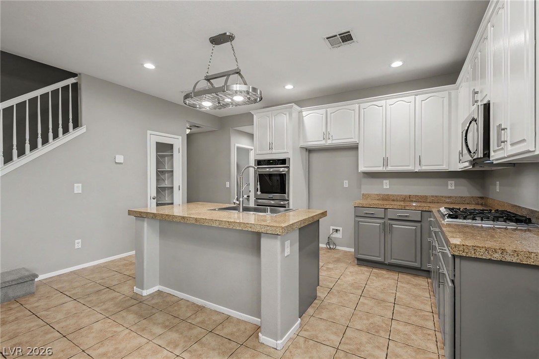 9052 Black Elk Avenue Property Photo 10