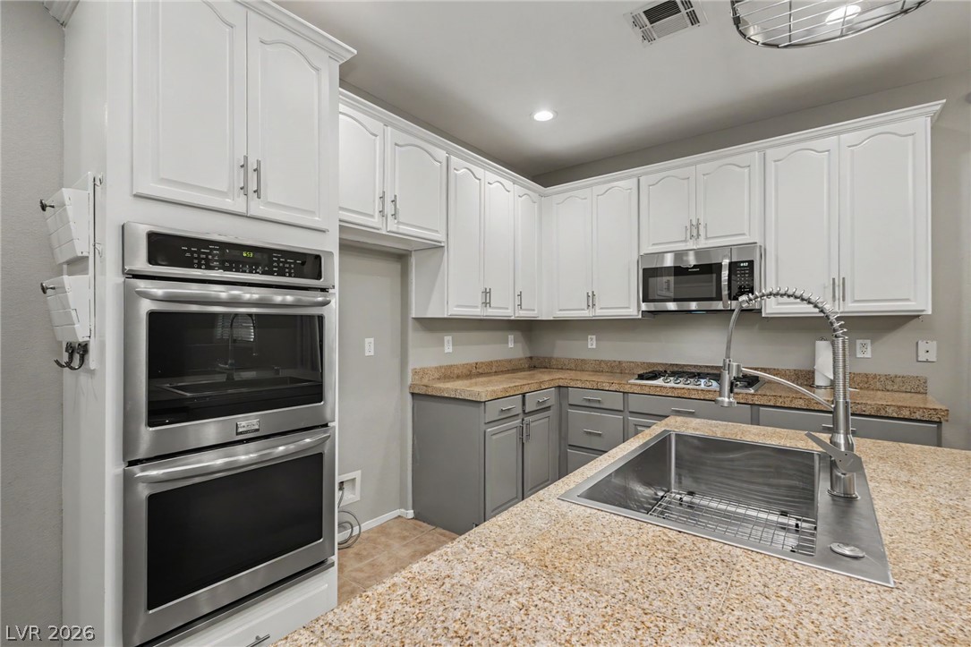 9052 Black Elk Avenue Property Photo 13