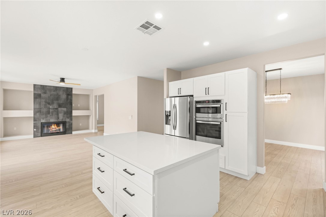 1870 Desert Forest Way Property Photo 11