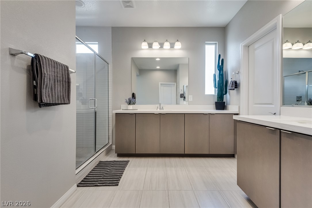 11552 Fleet Wing Avenue Property Photo 8