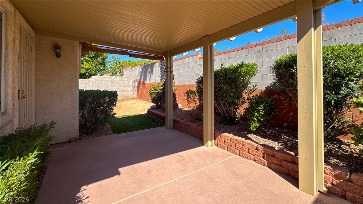 10724 Windrose Point Avenue Property Photo 34