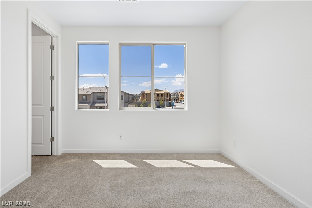 10432 Radley Avenue Property Photo 14