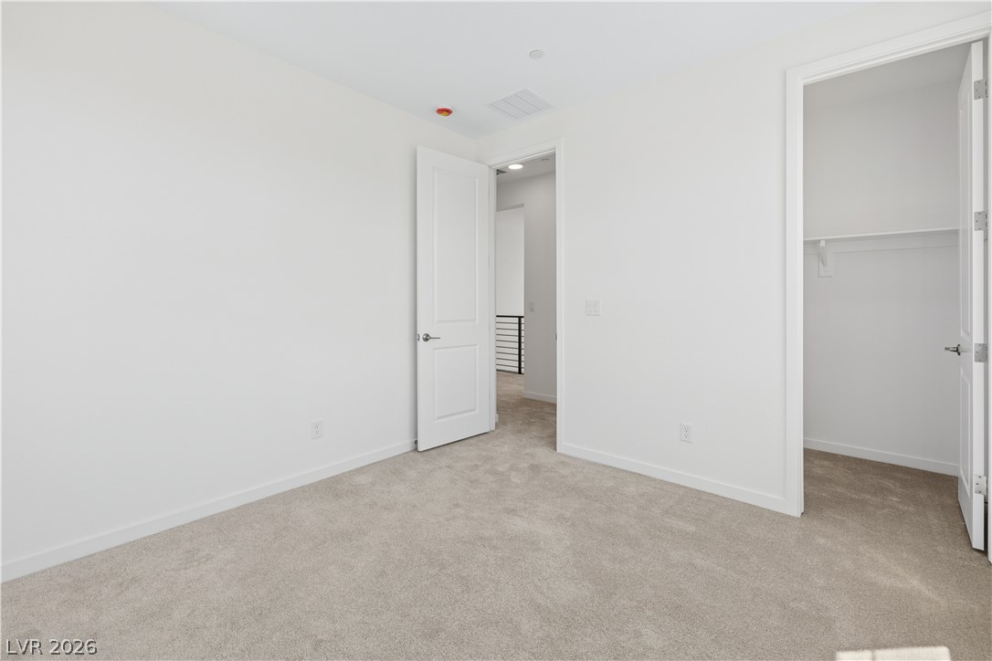 10432 Radley Avenue Property Photo 15