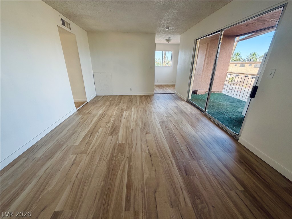537 Kolson Circle D Property Photo 2