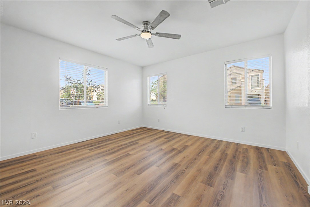 6921 Graceful Cloud Avenue Property Photo 4
