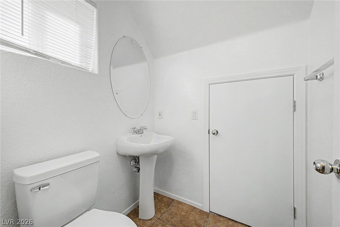 6921 Graceful Cloud Avenue Property Photo 9
