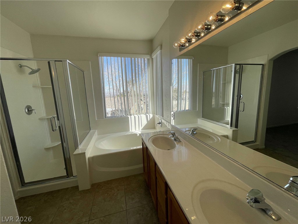 10720 Woodlore Place Property Photo 7