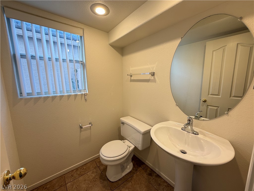 10720 Woodlore Place Property Photo 11