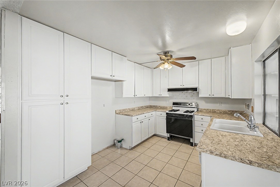 4725 Lake Place Property Photo 12