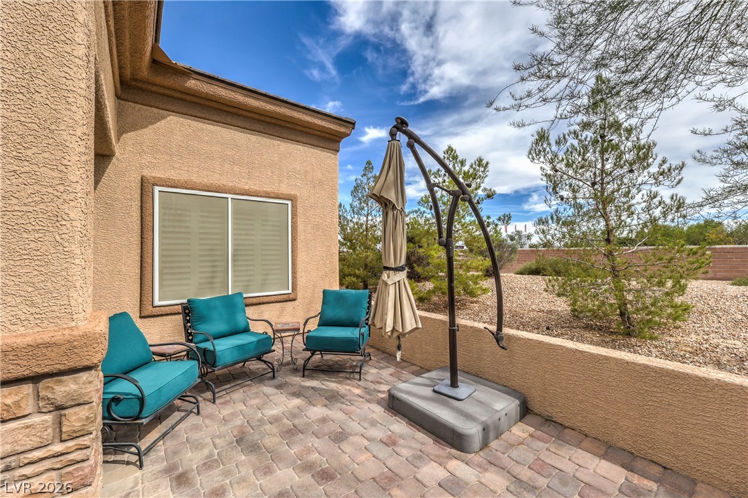 7340 Petrel Street Property Photo 5