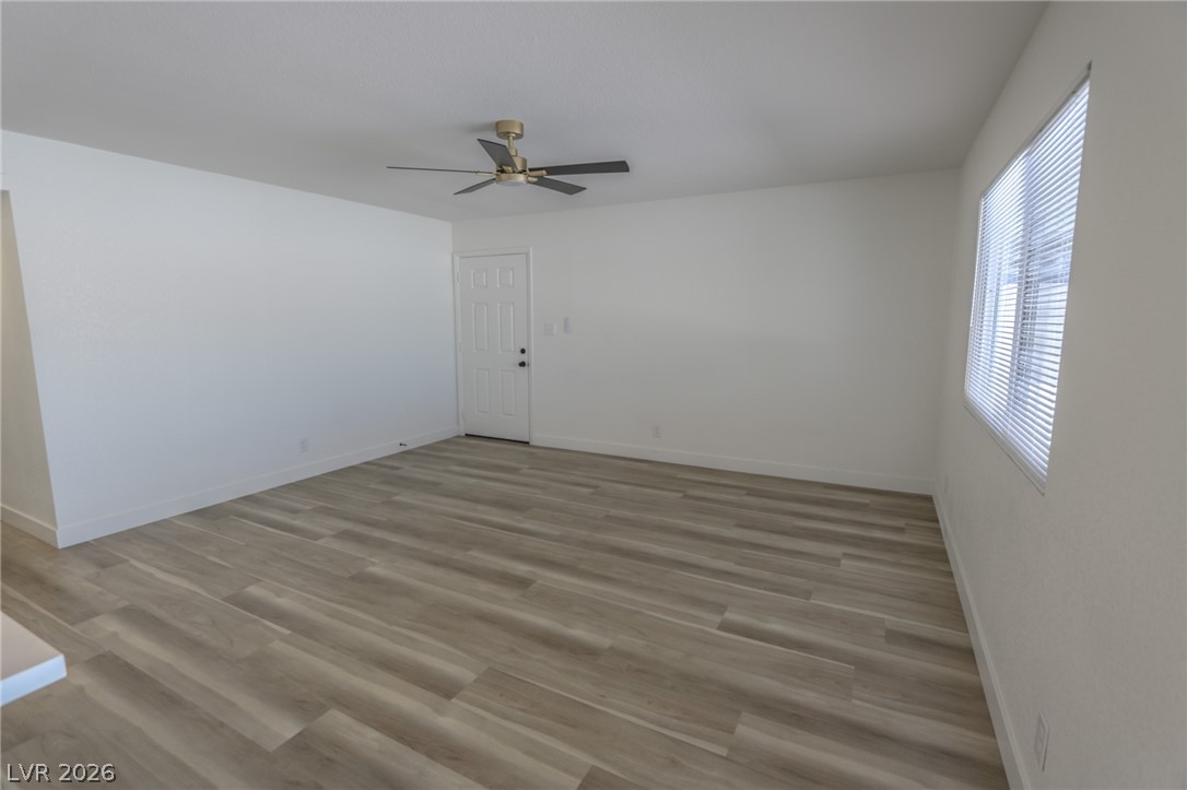5157 San Anselmo Street Property Photo 11