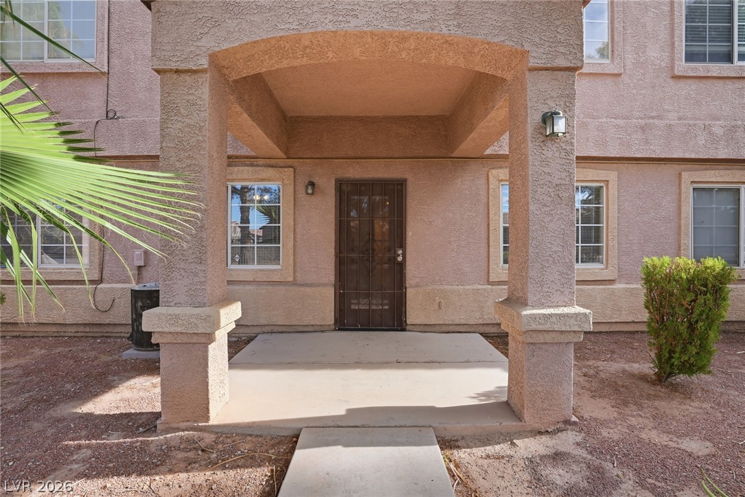 2520 Sierra Luna Avenue 102 Property Photo 20