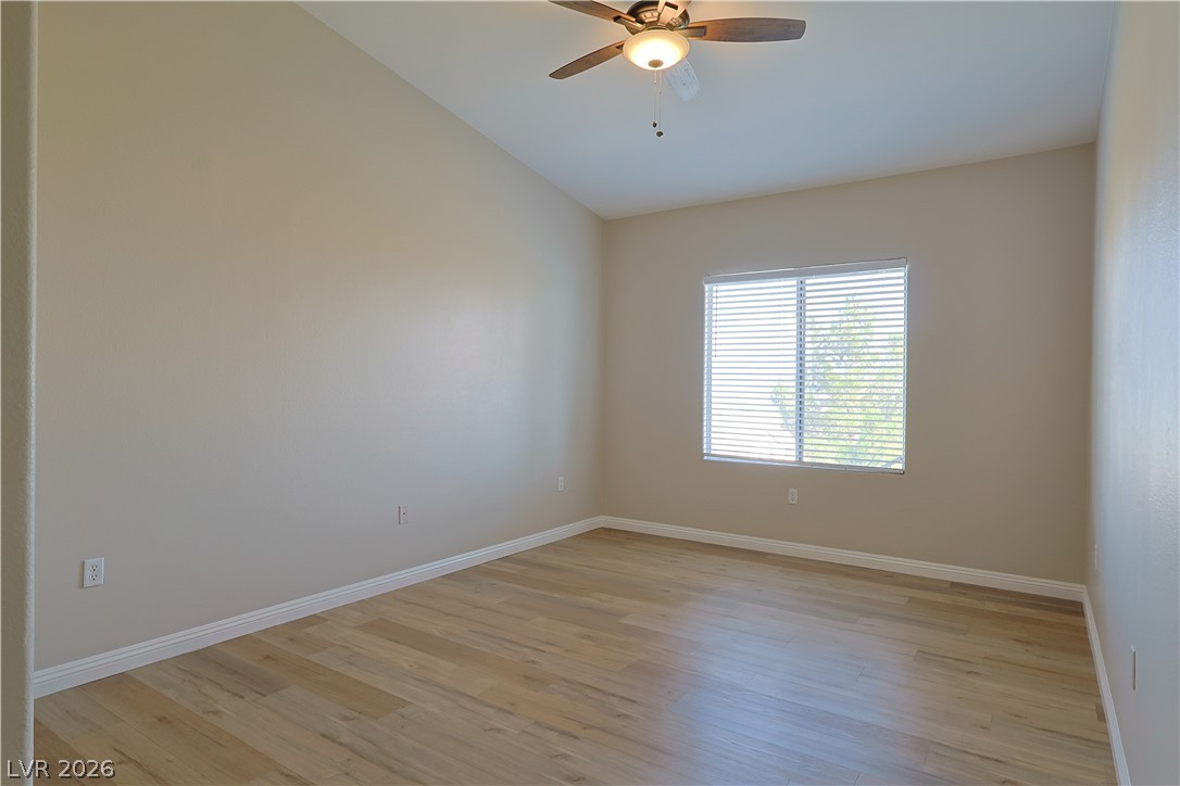 3504 Desert Cliff Street 202 Property Photo 13