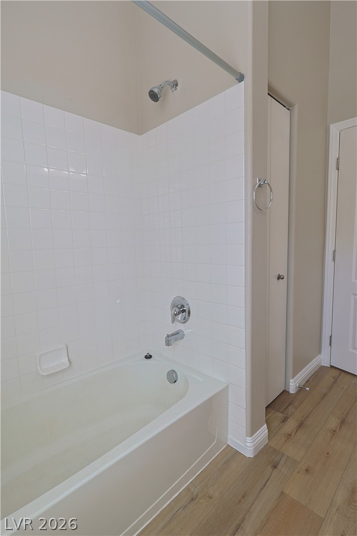 3504 Desert Cliff Street 202 Property Photo 22
